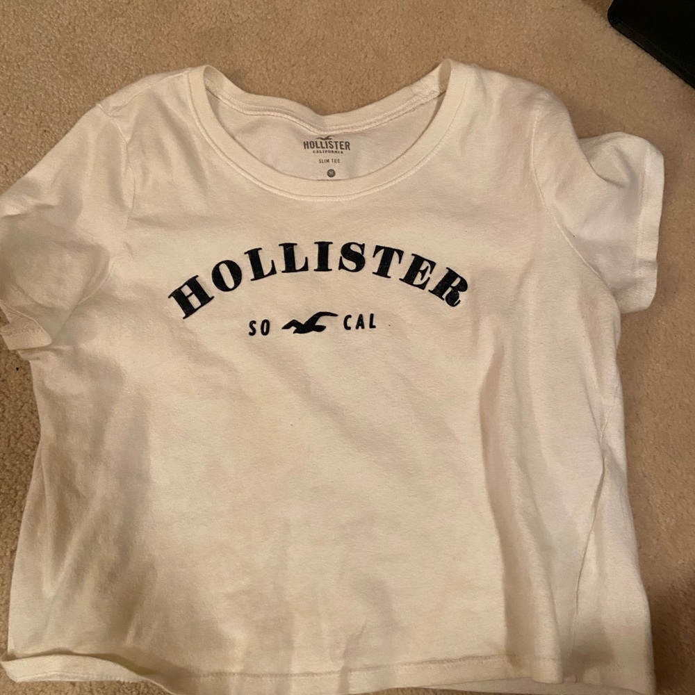 Hollister Cropped Tee shirt